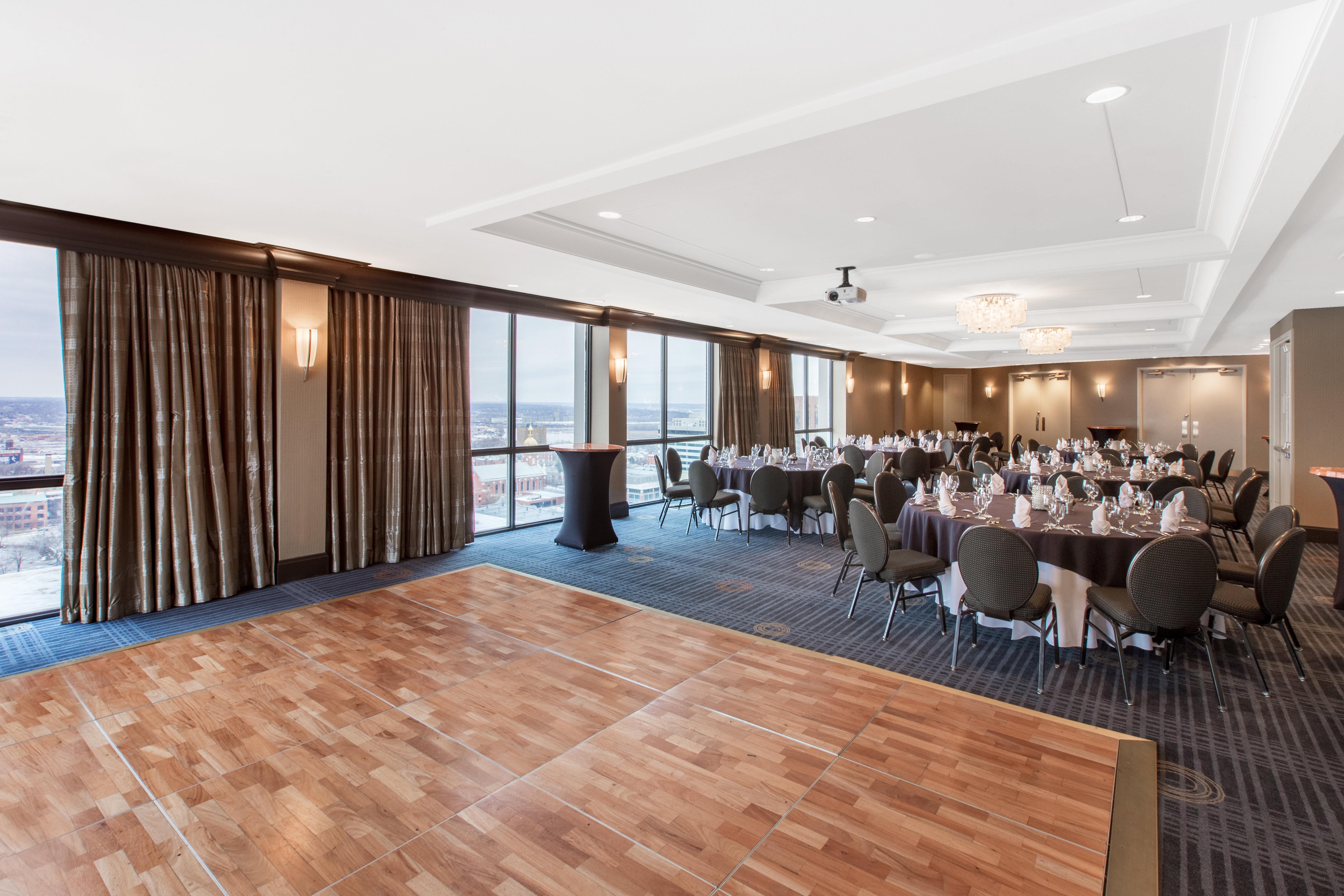 Crowne Plaza Kansas City Downtown By Ihg Esterno foto