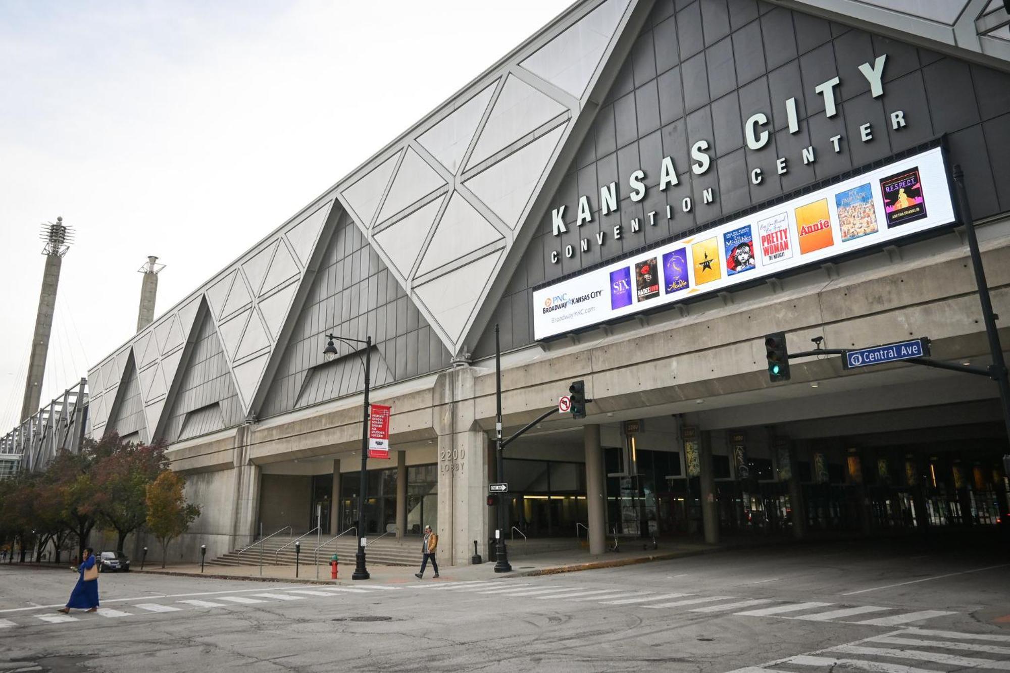 Crowne Plaza Kansas City Downtown By Ihg Esterno foto